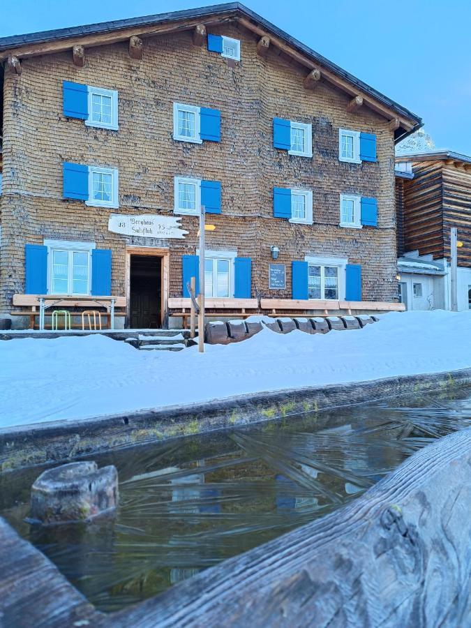 Berghaus Sulzfluh Hotel Saint Antonien Exterior photo