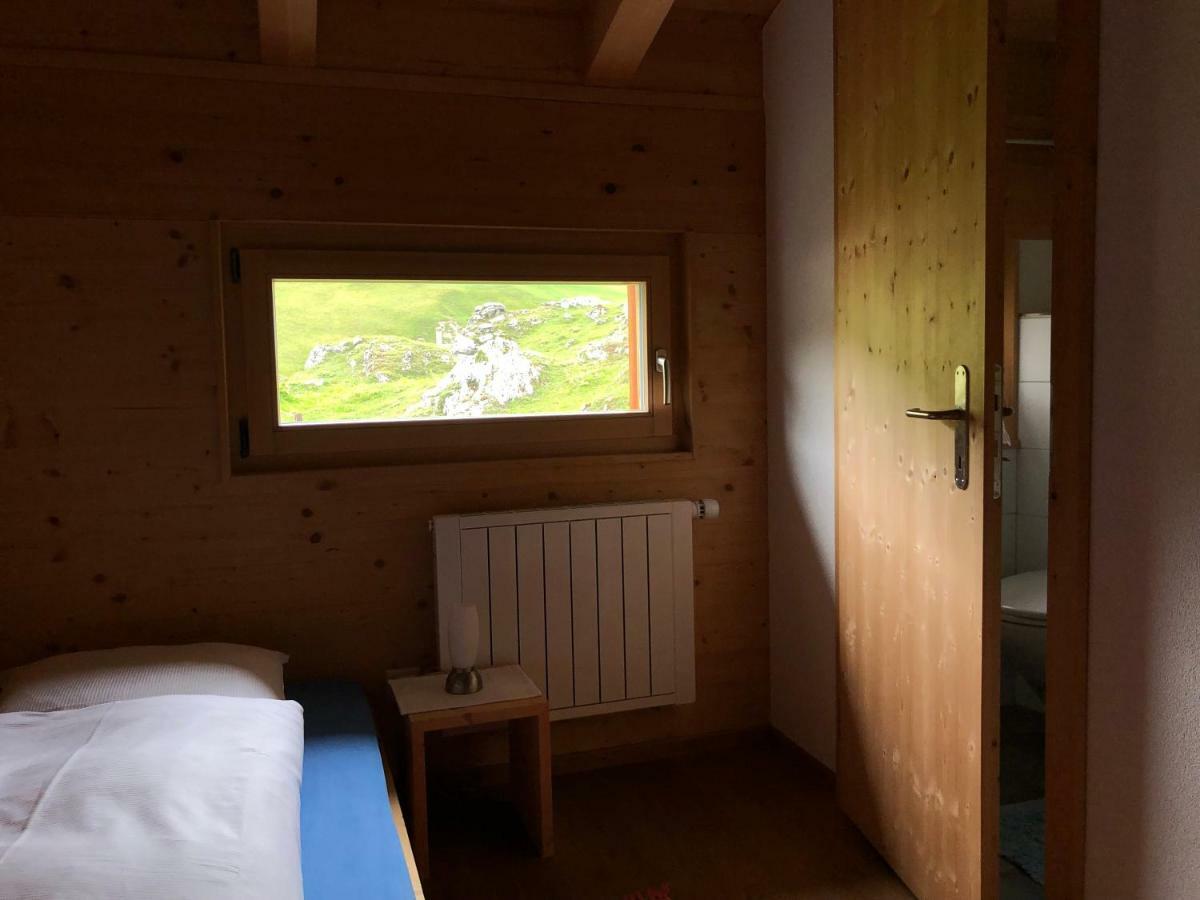Berghaus Sulzfluh Hotel Saint Antonien Exterior photo
